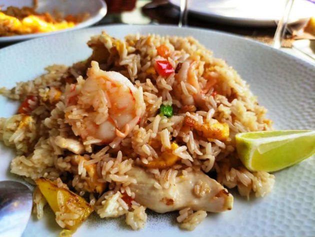 Khao Phad de piña Khao Phad de piña