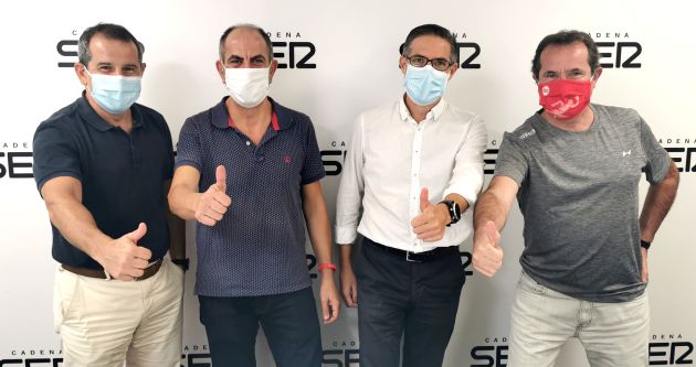 De derecha a izquierda: José Manuel Albentosa, Pablo Candela, César Bañuls y Carlos Arcaya De derecha a izquierda: José Manuel Albentosa, Pablo Candela, César Bañuls y Carlos Arcaya
