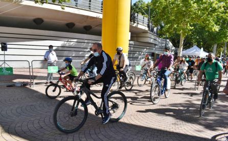 El alcalde, Emilio Sáez, también participó del paseo El alcalde, Emilio Sáez, también participó del paseo