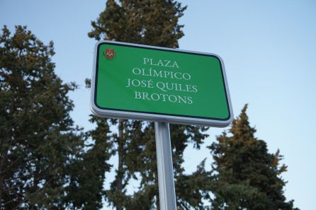 Se ha inaugurado la plaza Olímpico José Quiles Brotons Se ha inaugurado la plaza Olímpico José Quiles Brotons