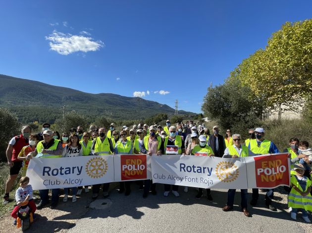 Participantes en la carrera contra la polio Participantes en la carrera contra la polio