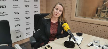 Olga Francés, gerente del Parque Científico de la Universidad de Alicante, en la entrevista en Hoy por Hoy Alicante. Olga Francés, gerente del Parque Científico de la Universidad de Alicante, en la entrevista en Hoy por Hoy Alicante.
