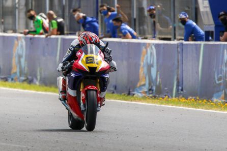 Jordi Torres durante la última carrera en Jerez Jordi Torres durante la última carrera en Jerez