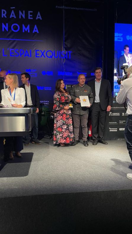 José A. García recogió la Estrela Dir junto a su esposa Esperanza Bustos José A. García recogió la Estrela Dir junto a su esposa Esperanza Bustos