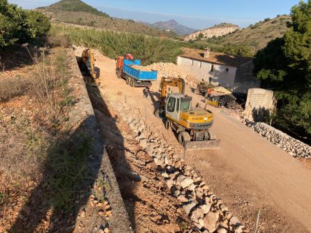 Obras en la carretera CV-683 Obras en la carretera CV-683