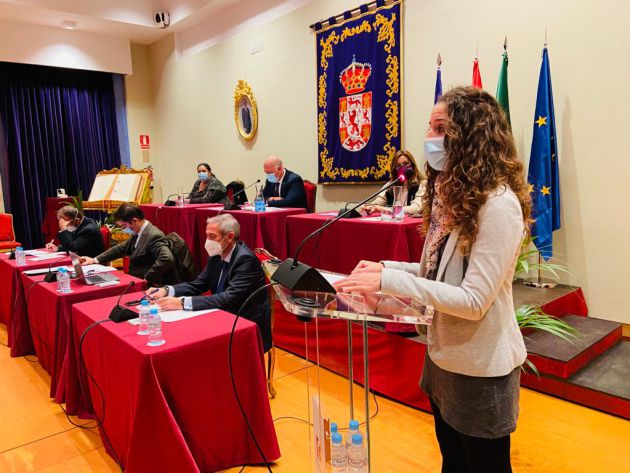 Elena Vega interviene en el pleno de la Diputación de Córdoba Elena Vega interviene en el pleno de la Diputación de Córdoba