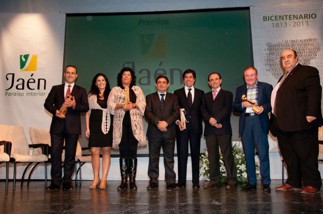 El Teatro de la Merced de Cazorla acogió los premios Jaén Paraíso Interiro en el bicentenario de la institución provincial El Teatro de la Merced de Cazorla acogió los premios Jaén Paraíso Interiro en el bicentenario de la institución provincial