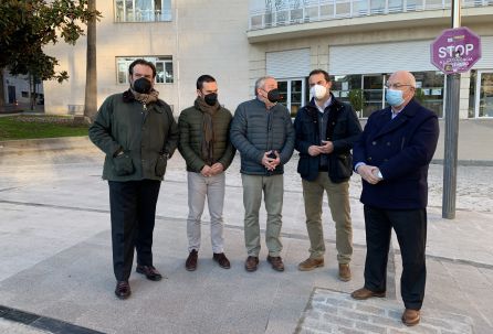 De izquierda a derecha, Manuel Alfonso Torres (Infaoliva), Elio Sánchez (Upa), Antonio Cruz (Cooperativas Agroalimentarias), Juan Luis Ávila (Coag) y Luis Carlos Valero (Asaja). De izquierda a derecha, Manuel Alfonso Torres (Infaoliva), Elio Sánchez (Upa), Antonio Cruz (Cooperativas Agroalimentarias), Juan Luis Ávila (Coag) y Luis Carlos Valero (Asaja).
