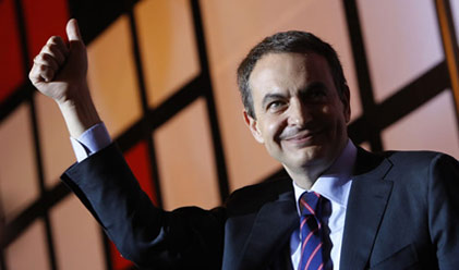 Zapatero gana las elecciones