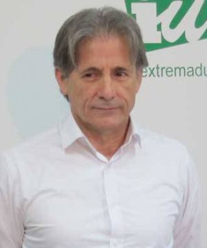 IU de Extremadura se limita a pedir que Monago devuelva el dinero de los viajes IU de Extremadura se limita a pedir que Monago devuelva el dinero de los viajes