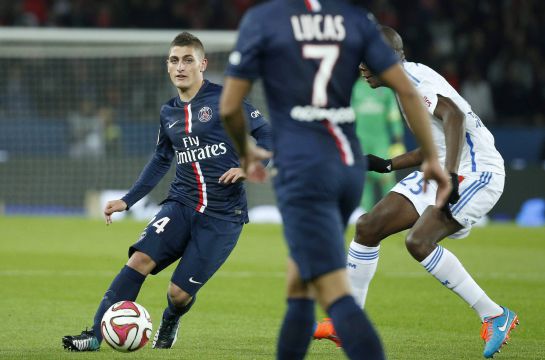 VAL101. Paris (France), 09/11/2014.- Marco Verratti (L) of Paris Saint Germain in action during the French Ligue 1 soccer match between Paris Saint-Germain and Olympique Marseille at Parc des Princes stadium in Paris, France, 09 November 2014. (Francia, Marsella) EFE/EPA/YOAN VALAT VAL101. Paris (France), 09/11/2014.- Marco Verratti (L) of Paris Saint Germain in action during the French Ligue 1 soccer match between Paris Saint-Germain and Olympique Marseille at Parc des Princes stadium in Paris, France, 09 November 2014. (Francia, Marsella) EFE/EPA/YOAN VALAT