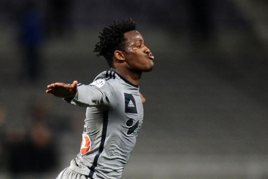 Marseille's Belgian forward Michy Batshuayi celebrates after scoring his team's fourth goal during the French L1 football match between Toulouse and Marseille in Toulouse, southwestern France, on March 6, 2015. AFP PHOTO / NICOLAS TUCAT Marseille's Belgian forward Michy Batshuayi celebrates after scoring his team's fourth goal during the French L1 football match between Toulouse and Marseille in Toulouse, southwestern France, on March 6, 2015. AFP PHOTO / NICOLAS TUCAT