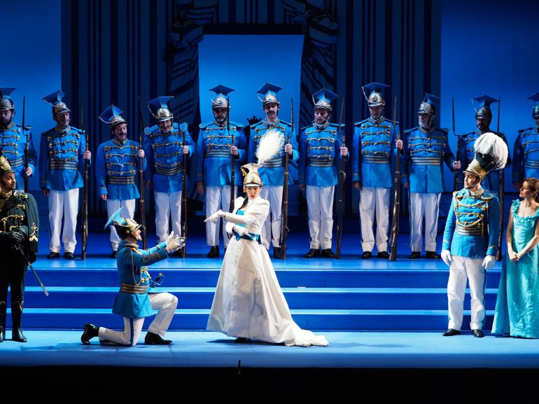 La Hora Extra: de maestros, reyes y duquesas: De maestros, reyes y duquesas La Hora Extra: de maestros, reyes y duquesas: De maestros, reyes y duquesas