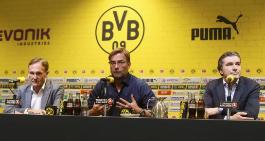 Juergen Klopp, junto al director deportivo del Borussia, Michael Zorc, y al presidente del club, Hans-Joachim Watzke Juergen Klopp, junto al director deportivo del Borussia, Michael Zorc, y al presidente del club, Hans-Joachim Watzke