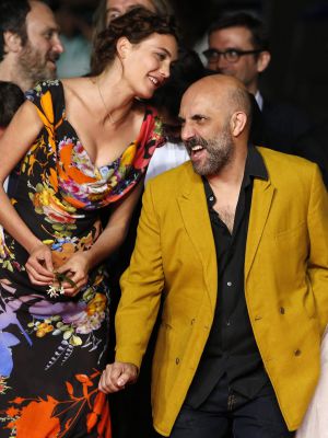 CAN373. CANNES (FRANCIA), 20/05/2015.- La actriz suiza Aomi Muyock y el director argentino Gaspar Noe, posan a su llegada para la proyección de "Love" hoy, miércoles 20 de mayo de 2015, durante la edición 68 del Festival de Cine de Cannes, en Cannes (Francia). La película es presentada como para de las proyecciones de media noche en el festival que va del 13 al 24 de mayo. EFE/Sebastien Nogier CAN373. CANNES (FRANCIA), 20/05/2015.- La actriz suiza Aomi Muyock y el director argentino Gaspar Noe, posan a su llegada para la proyección de "Love" hoy, miércoles 20 de mayo de 2015, durante la edición 68 del Festival de Cine de Cannes, en Cannes (Francia). La película es presentada como para de las proyecciones de media noche en el festival que va del 13 al 24 de mayo. EFE/Sebastien Nogier