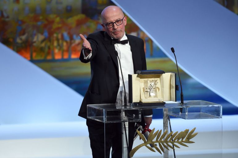 French director Jacques Audiard talks on stage after being awarded with the Palme d'Or during the closing ceremony of the 68th Cannes Film Festival in Cannes, southeastern France, on May 24, 2015. AFP PHOTO / ANNE-CHRISTINE POUJOULAT French director Jacques Audiard talks on stage after being awarded with the Palme d'Or during the closing ceremony of the 68th Cannes Film Festival in Cannes, southeastern France, on May 24, 2015. AFP PHOTO / ANNE-CHRISTINE POUJOULAT