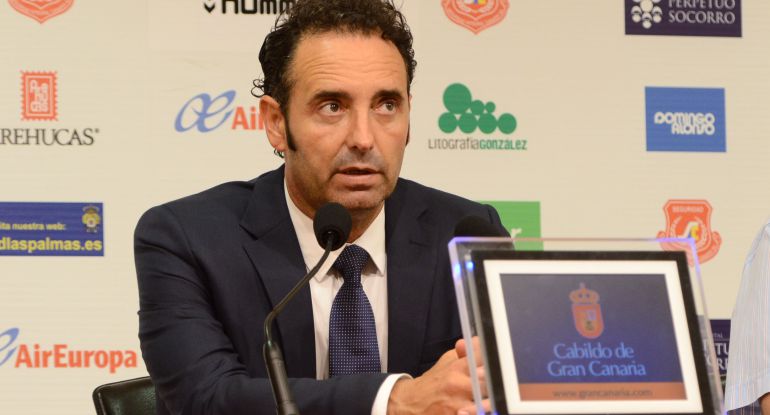 Bordalás, durante una rueda de prensa en Gran Canaria Bordalás, durante una rueda de prensa en Gran Canaria