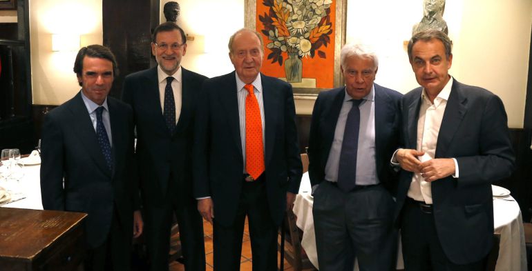 Imagen facilitada por Presidencia del Gobierno durante una cena privada que celebraron la pasada noche Imagen facilitada por Presidencia del Gobierno durante una cena privada que celebraron la pasada noche