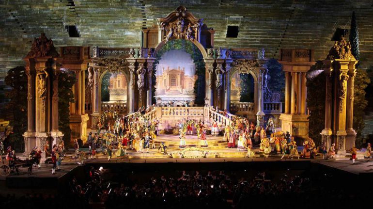 Óperas y Operetas al aire libre Óperas y Operetas al aire libre