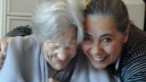 María Bajo con su madre, Carmen María Bajo con su madre, Carmen