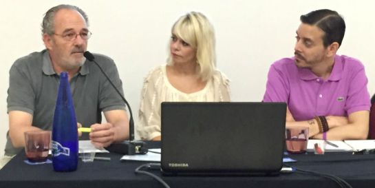 Pablo Barredo (derecha) con los actores María Adánez y Carlos Olalla, padrinos de la Fundación 'Diario de un cuidador' Pablo Barredo (derecha) con los actores María Adánez y Carlos Olalla, padrinos de la Fundación 'Diario de un cuidador'