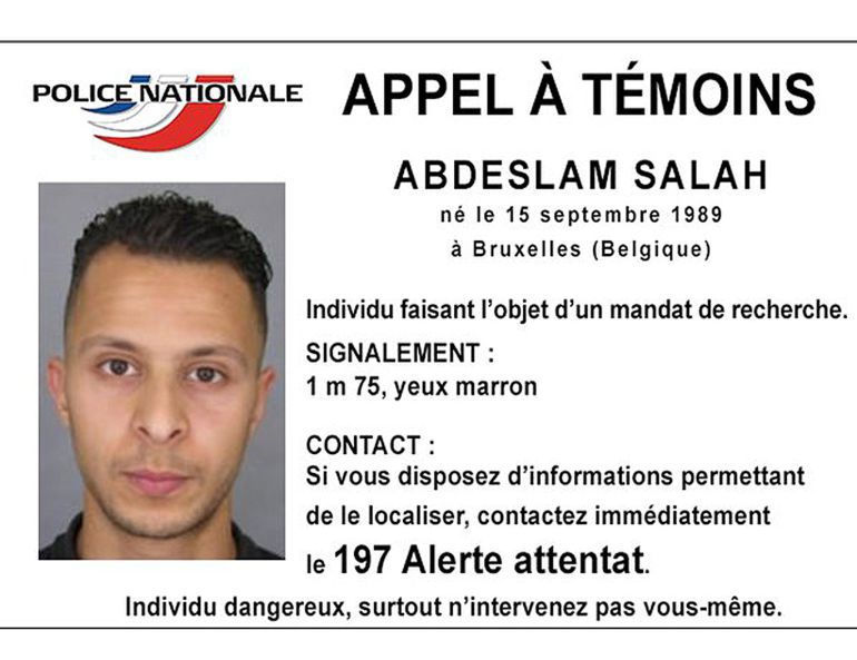 La ficha publicada por la policía belga para activar la búsqueda de Salah Abdeslam. La ficha publicada por la policía belga para activar la búsqueda de Salah Abdeslam.