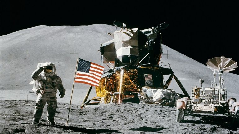 El falso paso en la Luna El falso paso en la Luna