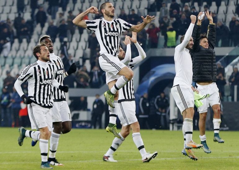 Football Soccer - Juventus v Manchester City - UEFA Champions League Group Stage - Group D - Juventus Stadium, Turin, Italy Football Soccer - Juventus v Manchester City - UEFA Champions League Group Stage - Group D - Juventus Stadium, Turin, Italy