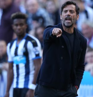 Quique Flores. Quique Flores.