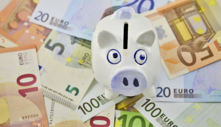 El cerdito es un método tradicional de ahorro, pero en esta sección te proponemos otros más actuales. El cerdito es un método tradicional de ahorro, pero en esta sección te proponemos otros más actuales.