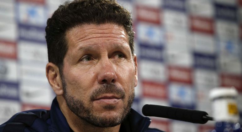 El entrenador del Atlético de Madrid, el argentino Diego Pablo Simeone, durante la rueda de prensa ofrecida hoy en la Ciudad Deportiva del Cerro del Espino El entrenador del Atlético de Madrid, el argentino Diego Pablo Simeone, durante la rueda de prensa ofrecida hoy en la Ciudad Deportiva del Cerro del Espino