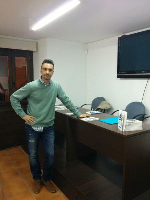 Diario de Hoy por Hoy: Pablo Poó: "He cambiado de instituto 13 veces en 6 años como profesor interino" Diario de Hoy por Hoy: Pablo Poó: "He cambiado de instituto 13 veces en 6 años como profesor interino"