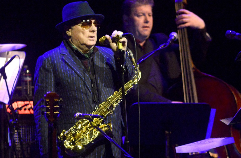 Van Morrison durante una actuación en California en 2016 Van Morrison durante una actuación en California en 2016