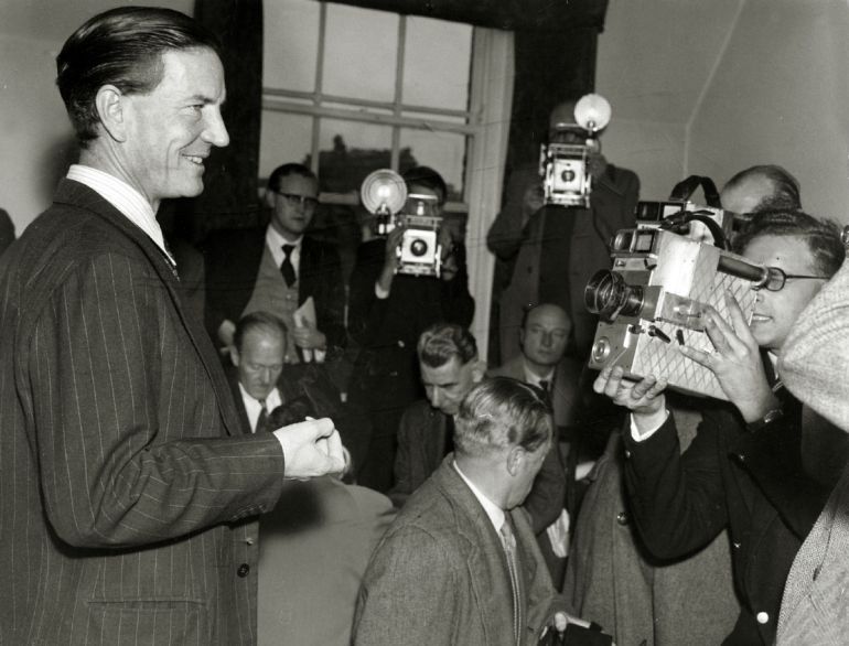 Pretérito imperfecto: Franco condecoró a un comunista que vino a España para matarle Pretérito imperfecto: Franco condecoró a un comunista que vino a España para matarle