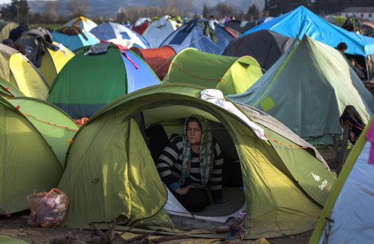 Escena que se ha convertido en habitual en torno a Idomeni, el punto fronterizo más cercano con Macedonia Escena que se ha convertido en habitual en torno a Idomeni, el punto fronterizo más cercano con Macedonia
