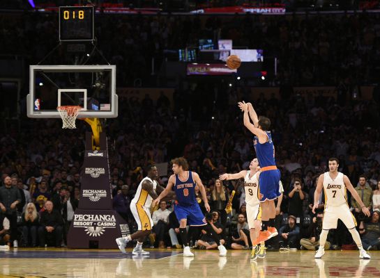 Mar 13, 2016; Los Angeles, CA, USA; New York Knicks guard Jose Calderon (3) shoots the game-winning shot during the fourth quarter against the Los Angeles Lakers at Staples Center. The New York Knicks won 90-87. Mandatory Credit: Kelvin Kuo-USA TODAY Sports Mar 13, 2016; Los Angeles, CA, USA; New York Knicks guard Jose Calderon (3) shoots the game-winning shot during the fourth quarter against the Los Angeles Lakers at Staples Center. The New York Knicks won 90-87. Mandatory Credit: Kelvin Kuo-USA TODAY Sports