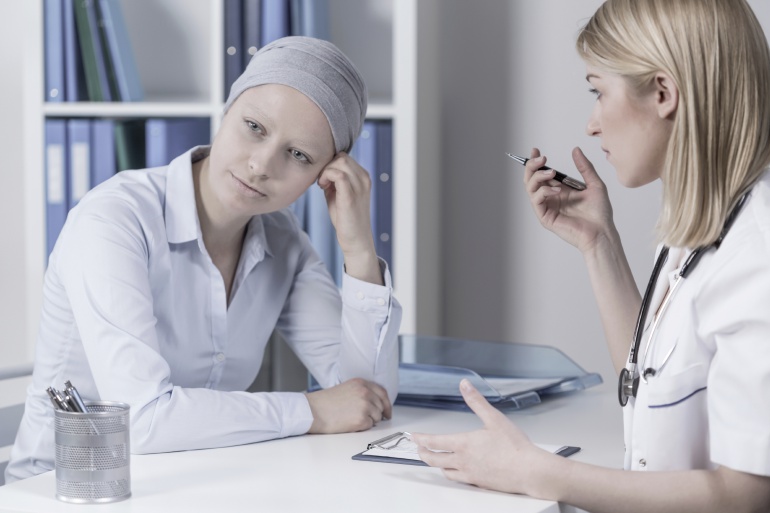 “El cáncer se cuela en la familia y se convierte en un problema de todos” “El cáncer se cuela en la familia y se convierte en un problema de todos”