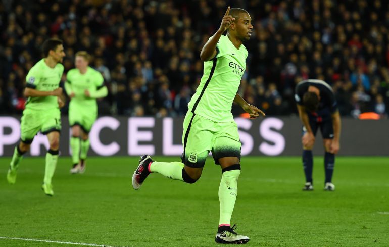 Fernandinho sin Touré Fernandinho sin Touré