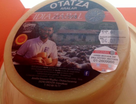 Otatza, Premio Alimentos de España al mejor queso de 2015. Otatza, Premio Alimentos de España al mejor queso de 2015.
