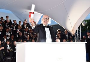 CANNES, FRANCE - MAY 22: Spanish director Juanjo Gimenez poses with the Palme d'Or award for Best Short Film for 'Timecode' at the Palme D'Or Winner Photocall during the 69th annual Cannes Film Festival at the Palais des Festivals on May 22, 2016 in Cannes, France. (Photo by Pascal Le Segretain/Getty Images)