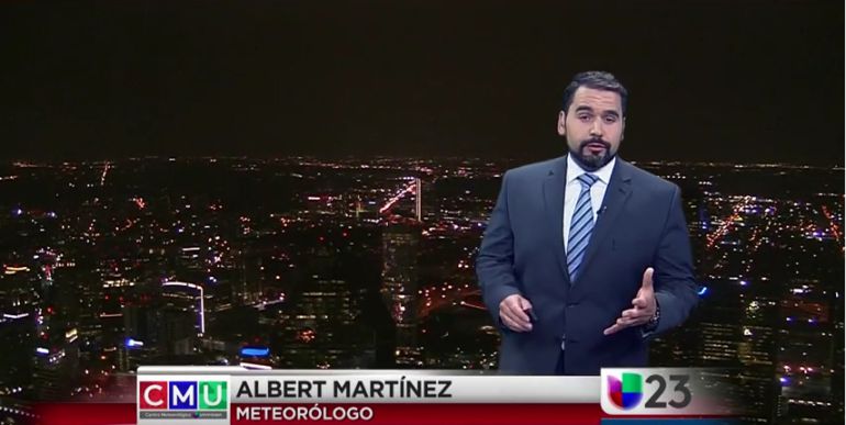 Alberto Martínez presentando el tiempo Alberto Martínez presentando el tiempo