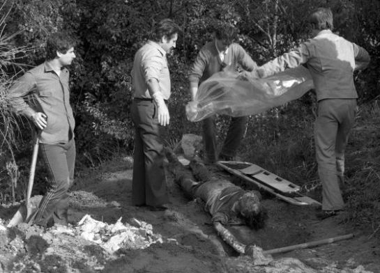 El Caso Real - Negra y Criminal: Las lenguas largas viven vidas muy cortas El Caso Real - Negra y Criminal: Las lenguas largas viven vidas muy cortas