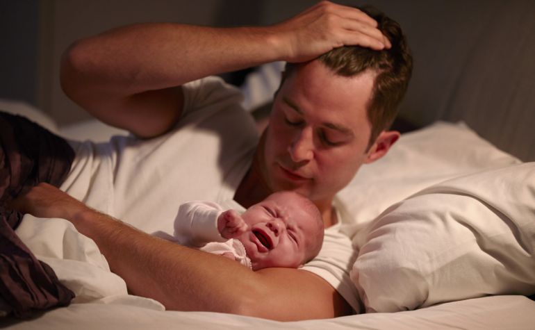 Hombres que acaban de ser padres Hombres que acaban de ser padres