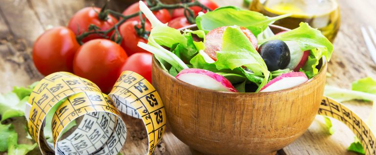 Los dietistas nutricionistas apuestan por enseñar a comer en vez de hacer ningún tipo de dieta de adelgazamiento. Los dietistas nutricionistas apuestan por enseñar a comer en vez de hacer ningún tipo de dieta de adelgazamiento.