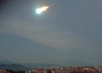 Una bola de fuego cruza España a 95.000 km/h