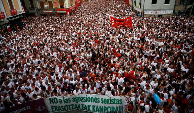 Manifestación contra las agresiones sexuales en los Sanfermines Manifestación contra las agresiones sexuales en los Sanfermines