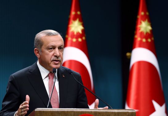El presidente turco, Recep Tayyip Erdogan, hablando durante una conferencia de prensa tras una reunión de su gabinete en Ankara, Turquía. El presidente turco, Recep Tayyip Erdogan, hablando durante una conferencia de prensa tras una reunión de su gabinete en Ankara, Turquía.
