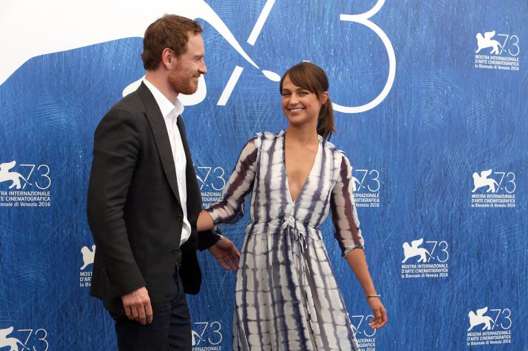 VEMichael Fassbender and Alicia Vikander attend a photocall for 'The Light Between Oceans' en el Festival de Cine de Venecia VEMichael Fassbender and Alicia Vikander attend a photocall for 'The Light Between Oceans' en el Festival de Cine de Venecia