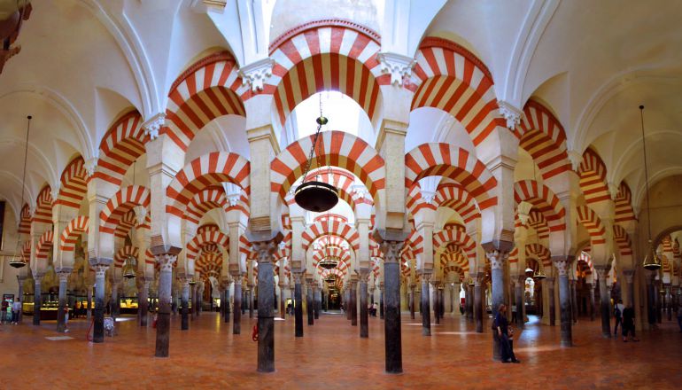 "A VIVIR" HACE LAS MALETAS: ¡A vivir desde Córdoba! "A VIVIR" HACE LAS MALETAS: ¡A vivir desde Córdoba!