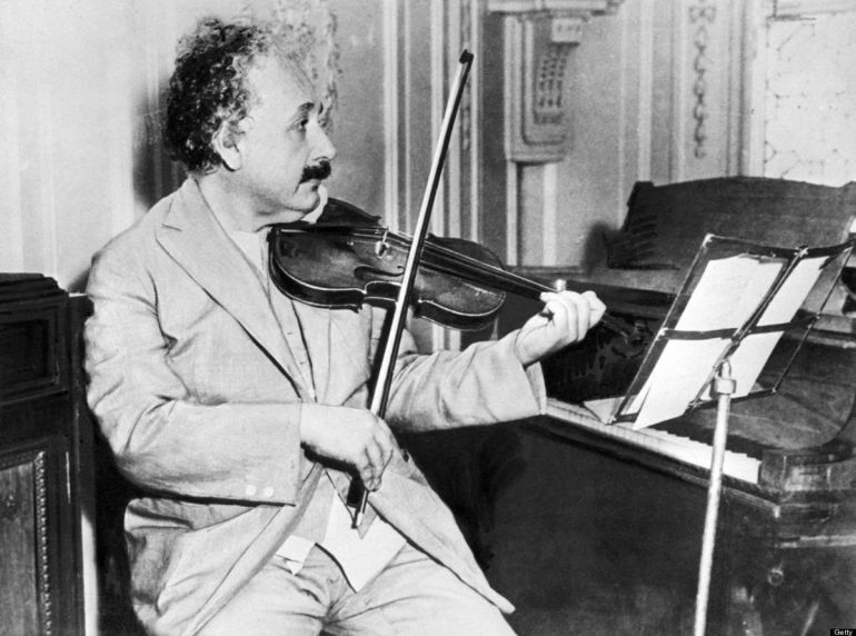 El sol confirma la Teoría de la Relatividad de Einstein El sol confirma la Teoría de la Relatividad de Einstein